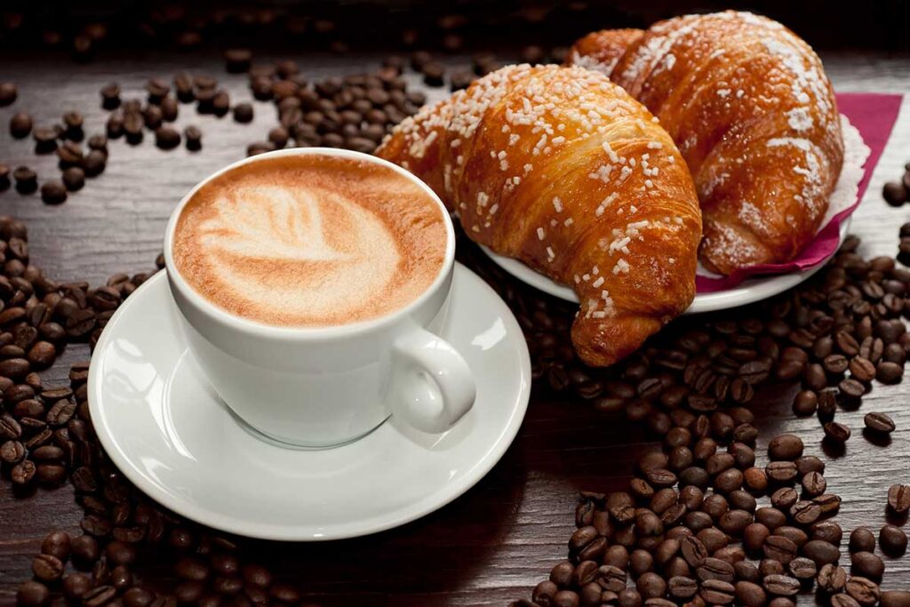 breakfast croissant cappuccino