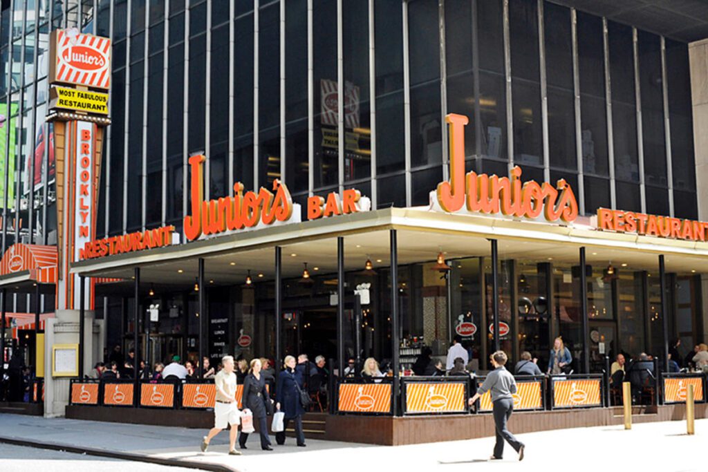 Juniors Restaurant and Bakery 